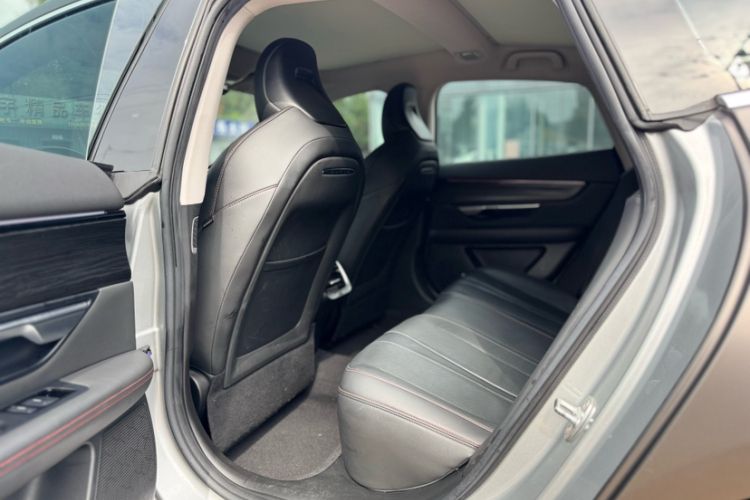 小鹏P7 2022款 480E+中控内饰7002