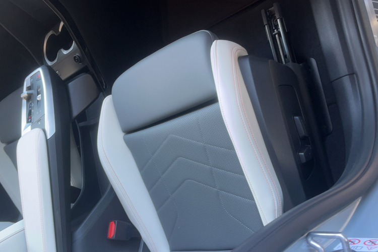 宝马X2(进口) 2024款 sDrive25i M运动套装局部细节41