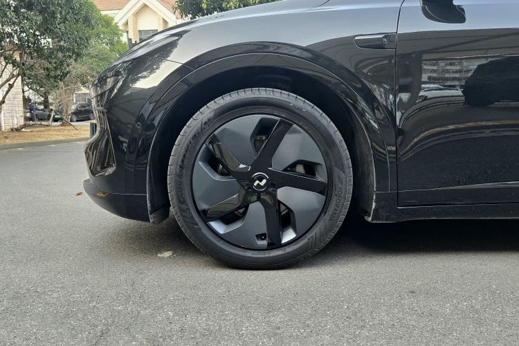 乐道L60 2024款 60kWh 后驱版局部细节9007