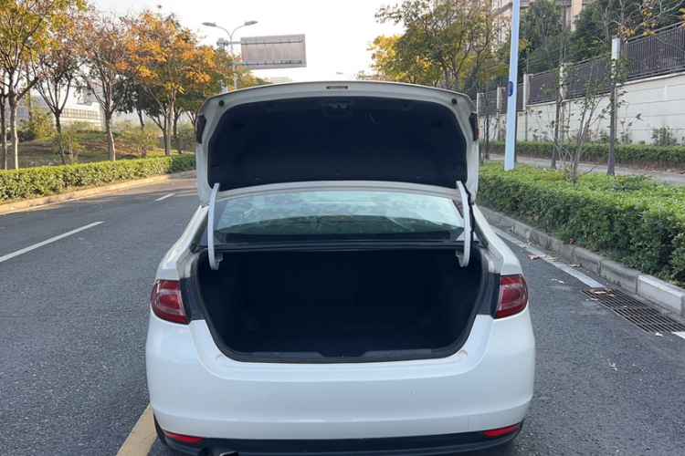 菲亚特 菲翔 2015款 1.4T 自动劲享版局部细节23