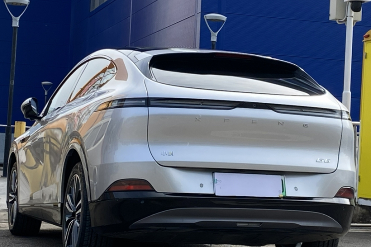 小鹏G6 2023款 755 超长续航 Pro车身外观6006