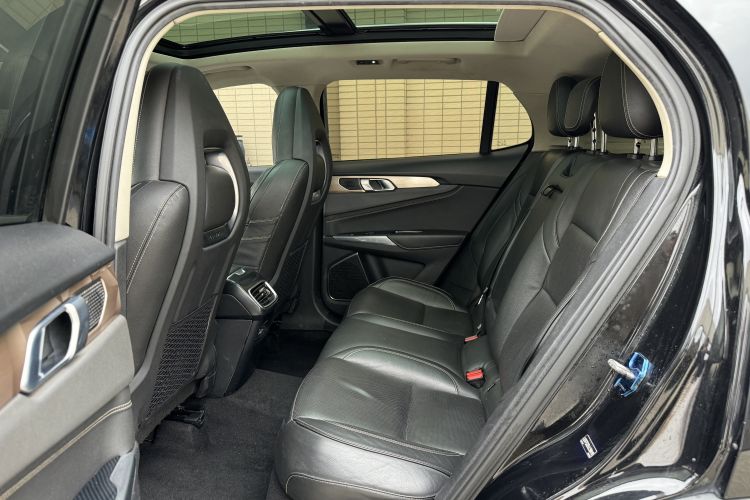 领克01 2017款 2.0T 两驱型Pro版中控内饰7003