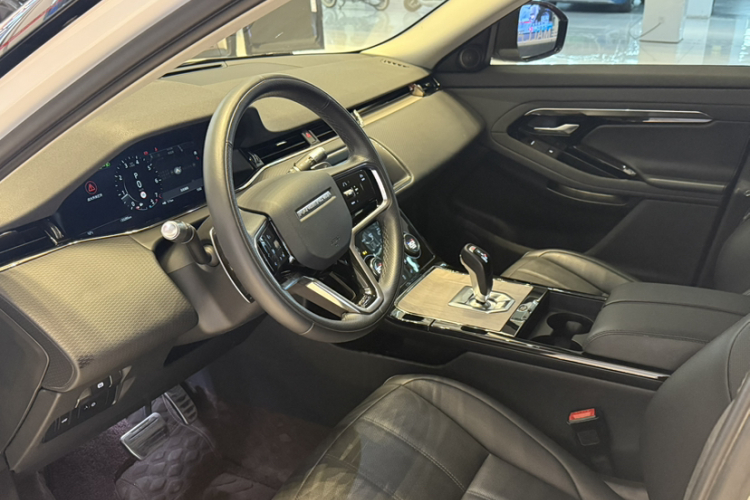 路虎 揽胜极光 2021款 极光L 249PS R-Dynamic S 性能版中控内饰7005