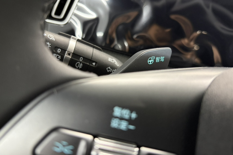 比亚迪 宋Pro新能源 2025款 第二代 智驾版 DM-i 75KM领先型中控内饰7005