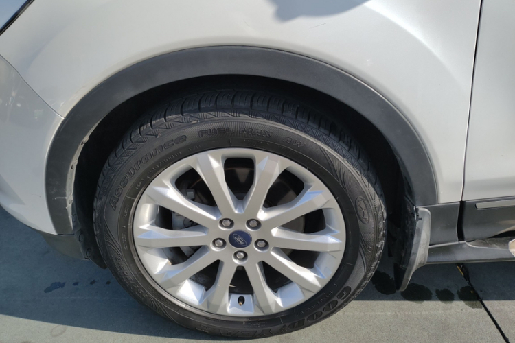 福特 翼虎 2015款 1.5L GTDi 四驱精英型车身外观6004