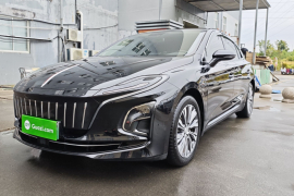 红旗E-QM5 2022款 431km 充电乐享版