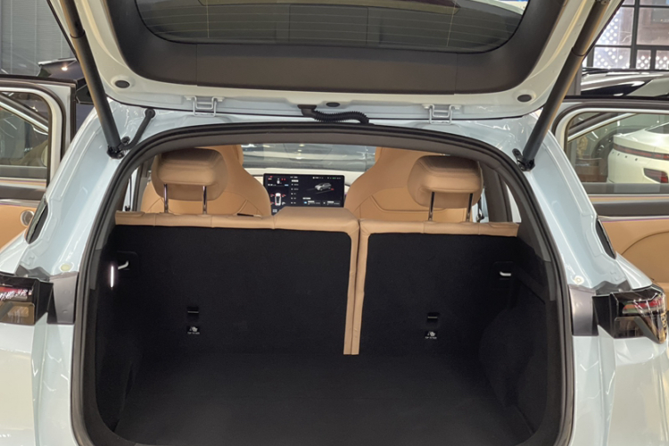 ARCFOX极狐 极狐 阿尔法T5(ARCFOX αT5) 2025款 520 MAX中控内饰7009