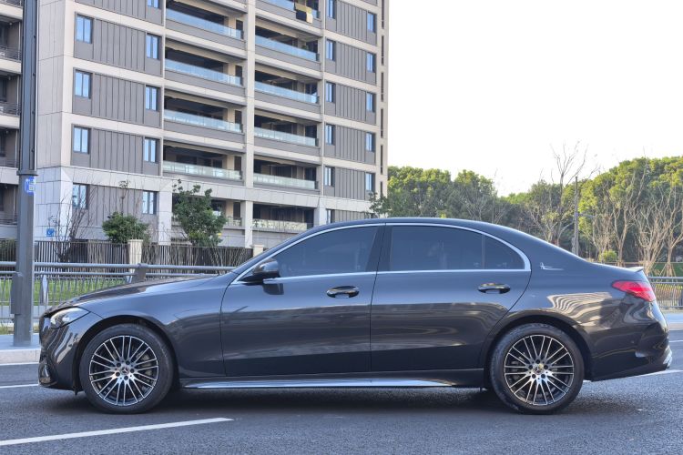 奔驰C级 2023款 改款 C 260 L 运动版车身外观6006