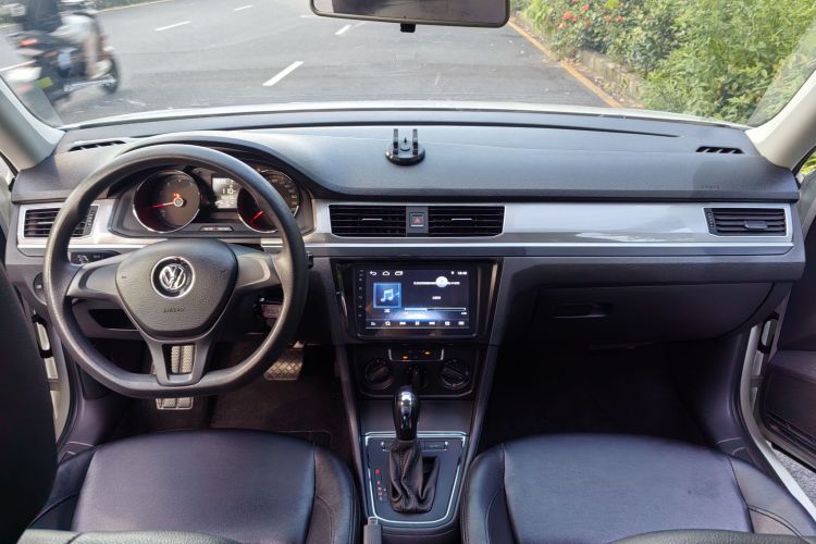 大众 宝来 2018款 1.5L 自动时尚型中控内饰7005