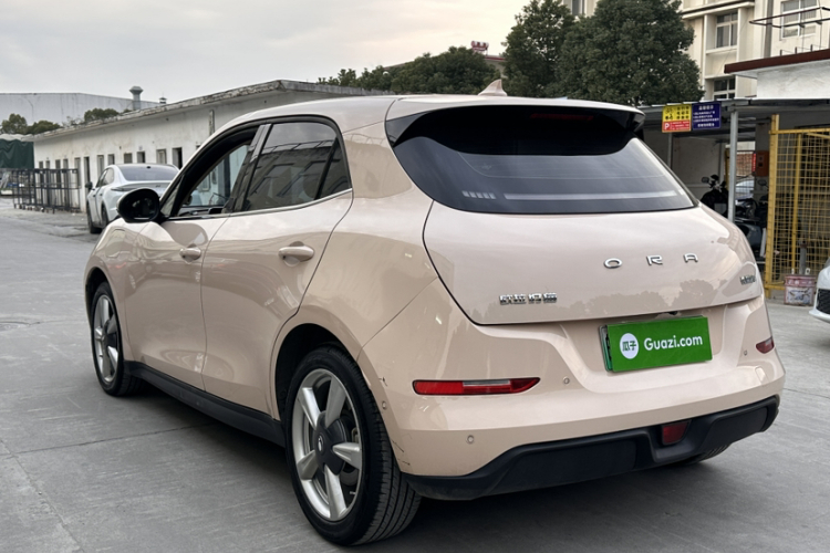 欧拉好猫 2021款 400km标准续航 雅典娜版 磷酸铁锂车身外观6005