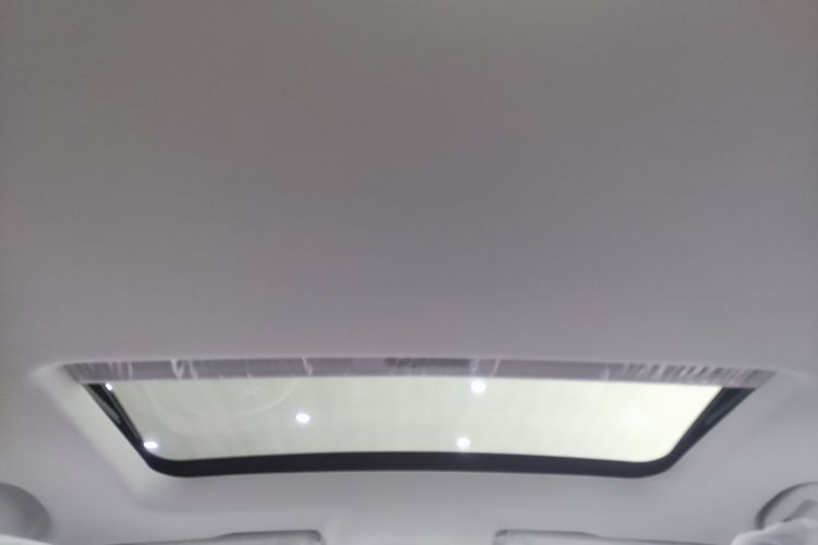 荣威i5 2023款 1.5L CVT豪华版中控内饰7008