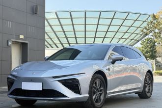 哪吒汽车 哪吒S猎装 2024款 增程300 标准版