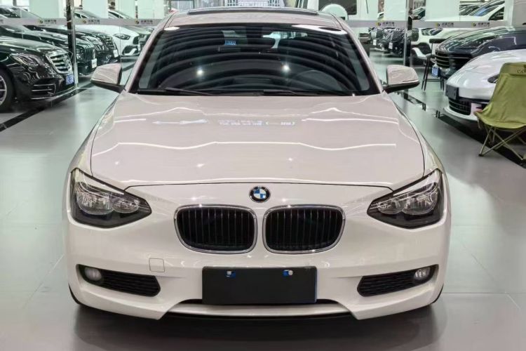 宝马1系(进口) 2013款 改款 116i 领先型车身外观6002