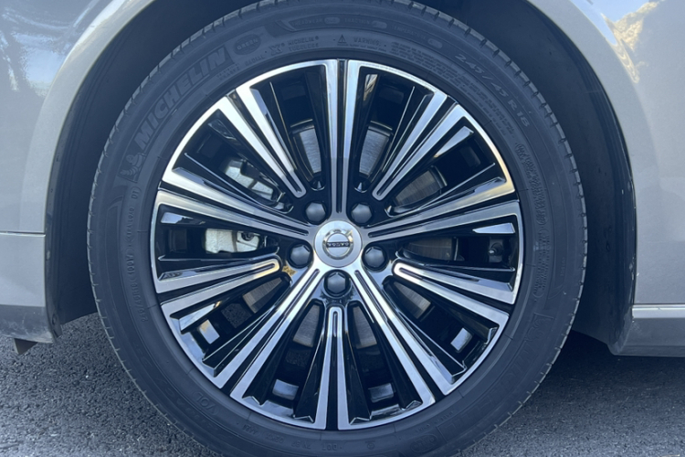 沃尔沃S90 2021款 B5 智远豪华版车身外观6004