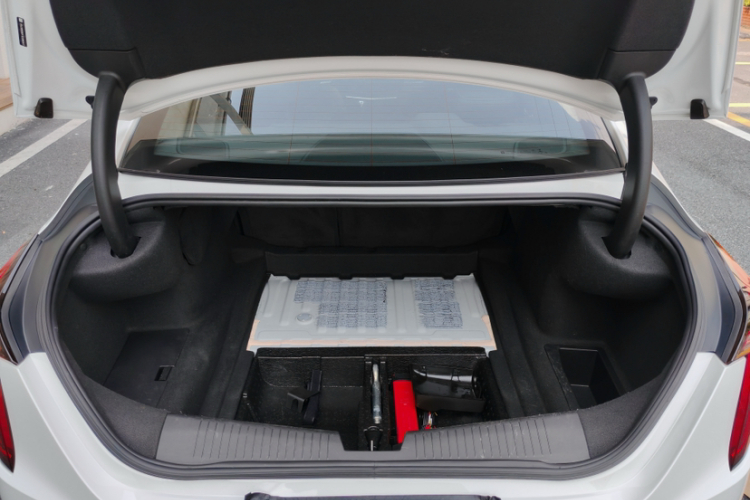 凯迪拉克CT4 2022款 28T 豪华型车身外观6004