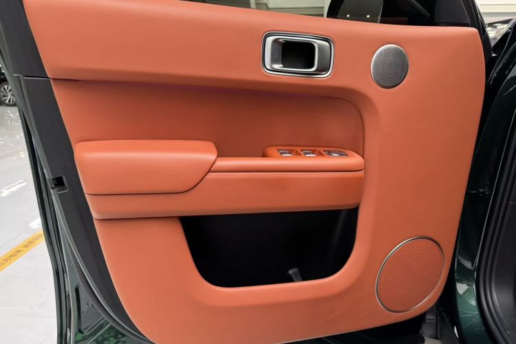 理想汽车 理想L9 2023款 Pro中控内饰7006