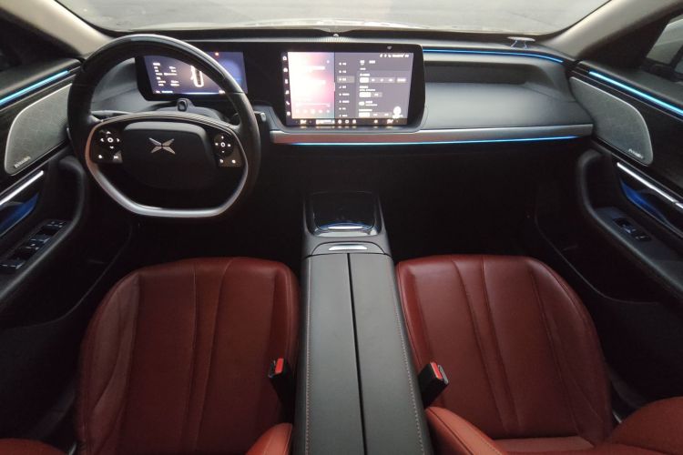 小鹏P7 2022款 480G+中控内饰7002