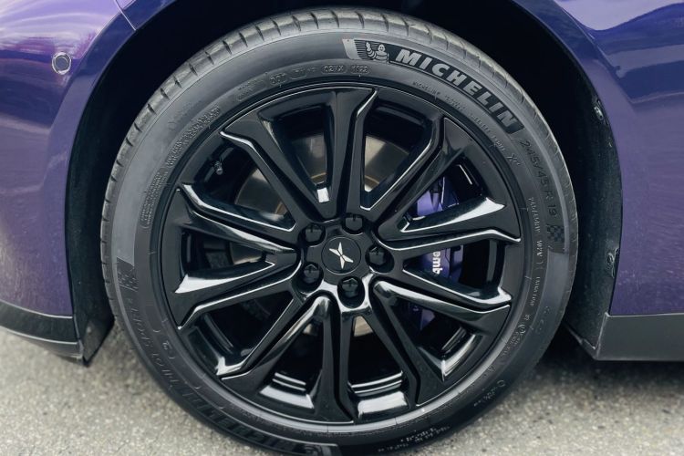 小鹏P7 2020款 670N车身外观6008