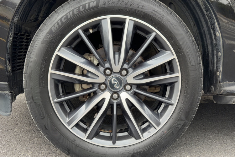 英菲尼迪QX60(进口) 2016款 2.5 S/C Hybrid 两驱卓越版 国V局部细节9003