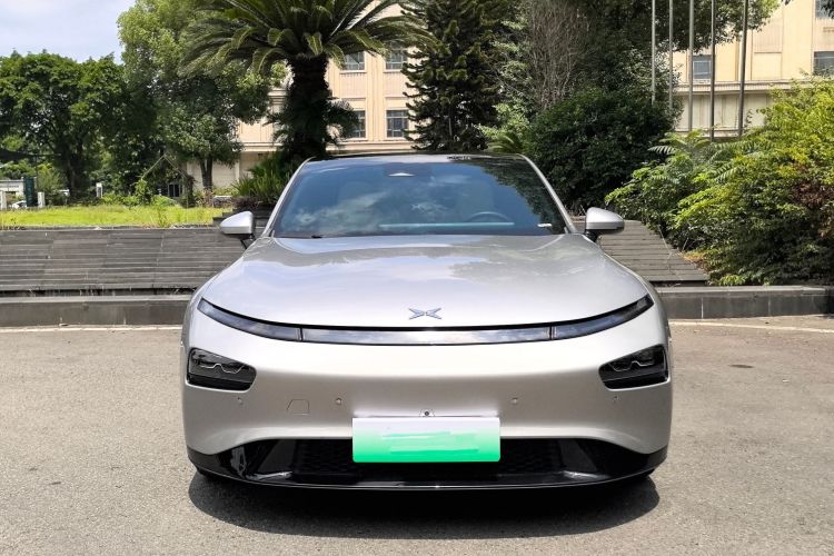 小鹏P7 2021款 480E车身外观6002