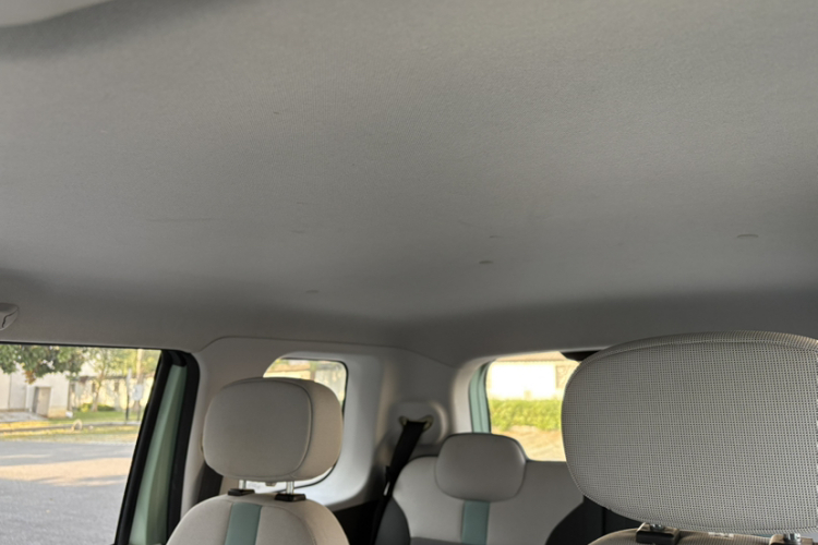 长安启源 长安Lumin 2022款 210km 香甜款中控内饰7005