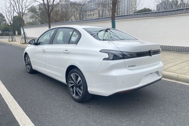 标致408 2022款 1.6T 追光版车身外观6003