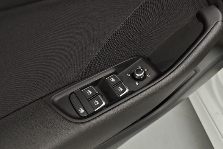 奥迪A3 2017款 Limousine 40 TFSI 运动型局部细节9006