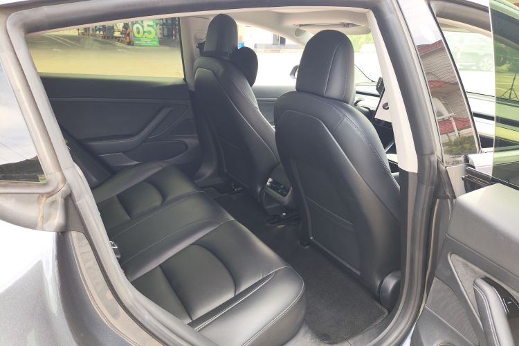 特斯拉 Model 3 2020款 改款 标准续航后驱升级版中控内饰7009