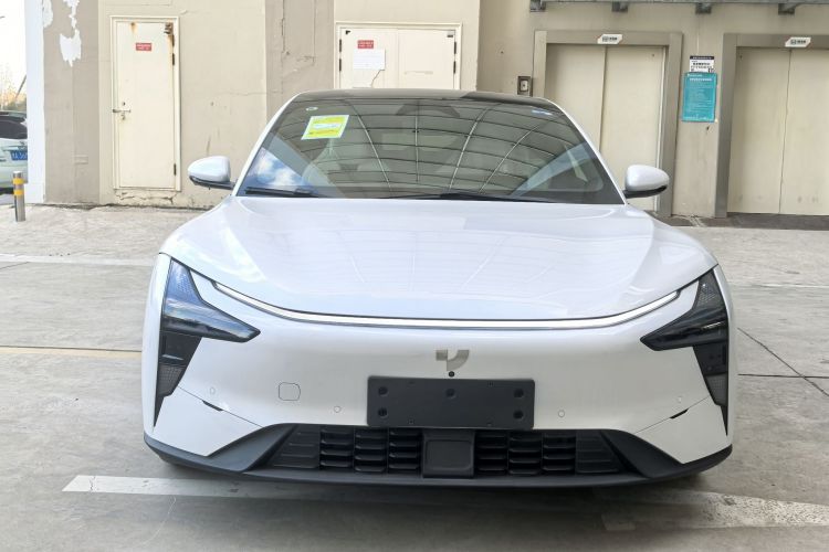 极越07 2024款 标准版车身外观6002