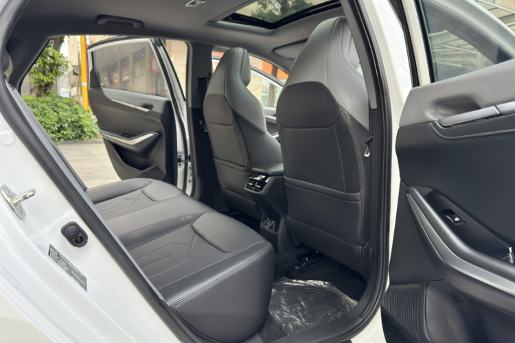 长安 锐程PLUS 2023款 1.5T DCT领悦型中控内饰7008