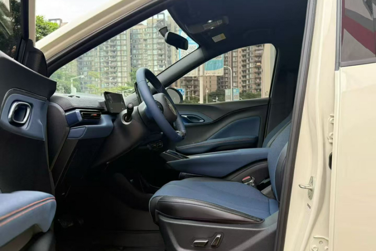 比亚迪 海鸥 2025款 305km 自由版中控内饰7003