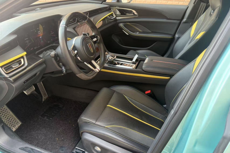 红旗H6 2023款 2.0T 致臻版局部细节9006