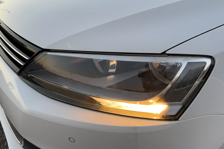 大众 速腾 2014款 1.4TSI 手动豪华型车身外观6008