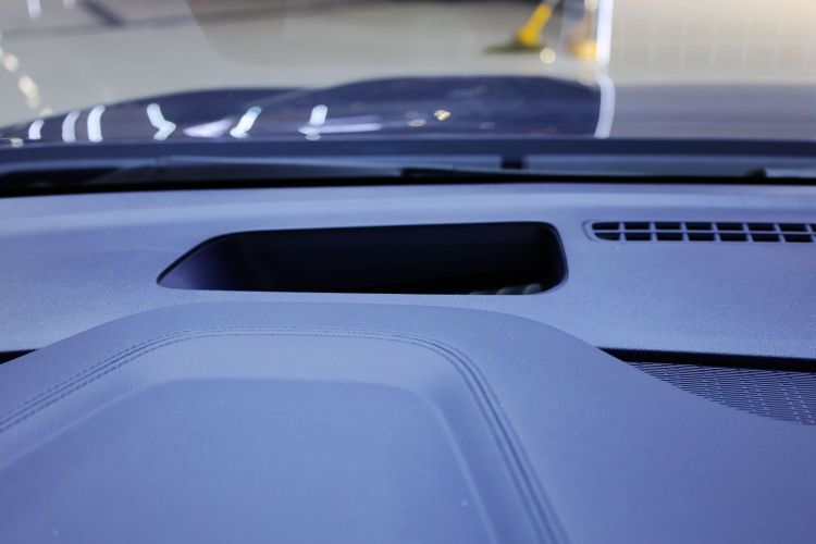 上汽大通MAXUS 大通G90 2022款 2.0T 星际七座版局部细节9001