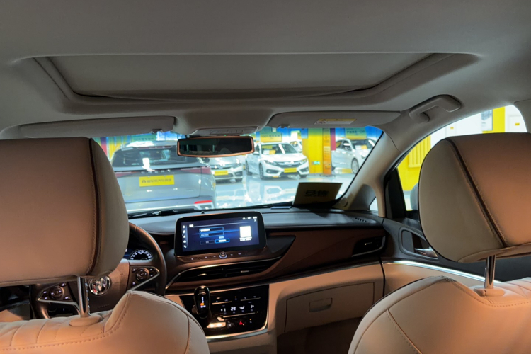 别克GL8 2023款 陆上公务舱 652T 豪华型局部细节22