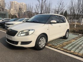 斯柯达 晶锐 2014款 1.4L 手动晶致版