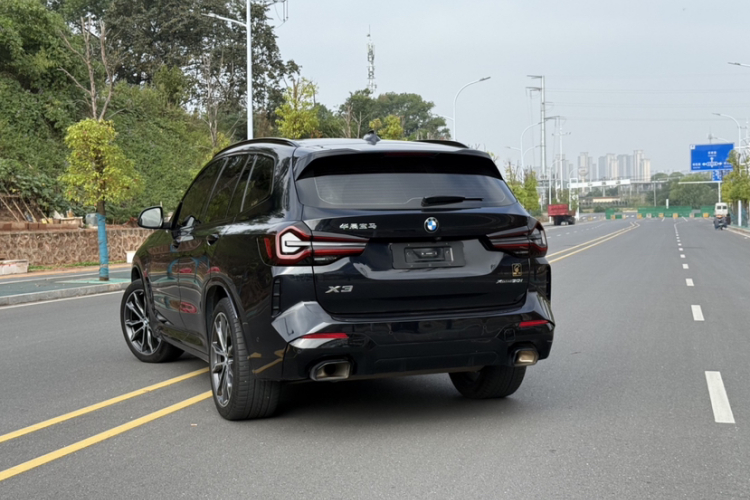 宝马X3 2023款 改款 xDrive30i 领先型 M曜夜套装车身外观6003