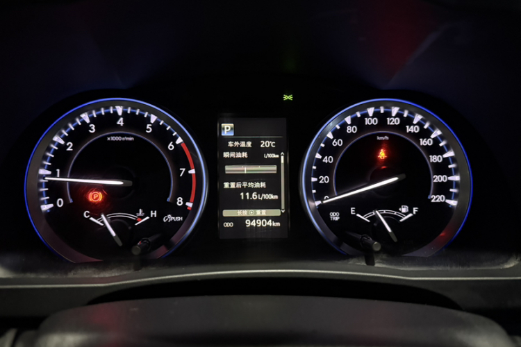 丰田 汉兰达 2018款 2.0T 四驱豪华版 7座 国VI中控内饰15