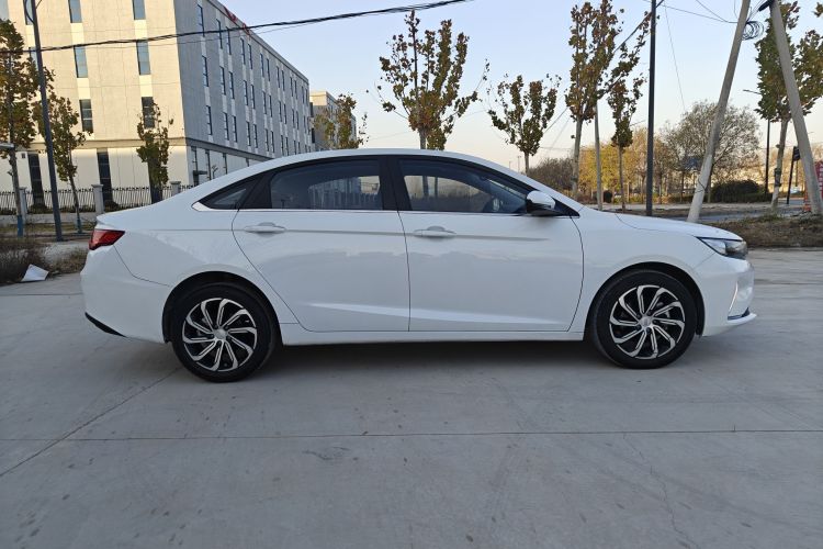 吉利汽车 帝豪GL 2020款 1.4T CVT尊贵型车身外观6003