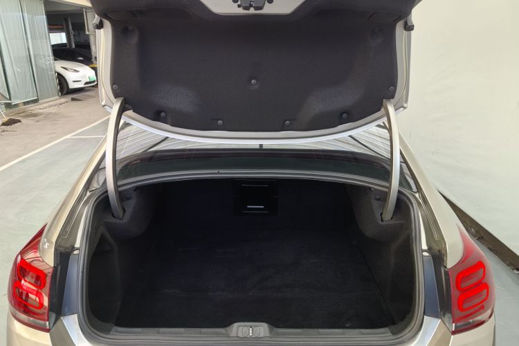 雪铁龙C5 2017款 350THP 自动豪华型车身外观6015