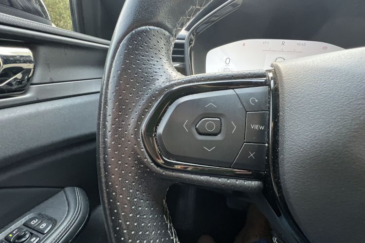 领克01 EM-P 2023款 1.5TD EM-P PM中控内饰7002