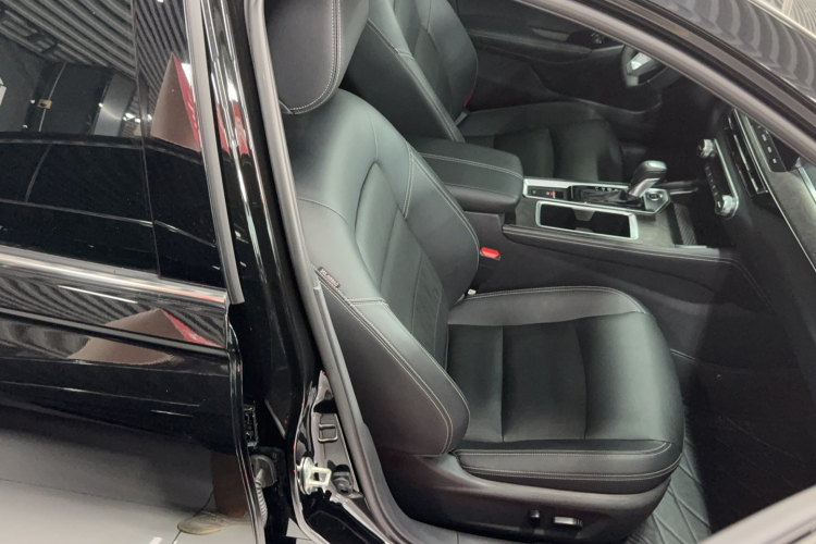 日产 天籁 2022款 2.0L XL-TLS 悦享版局部细节41