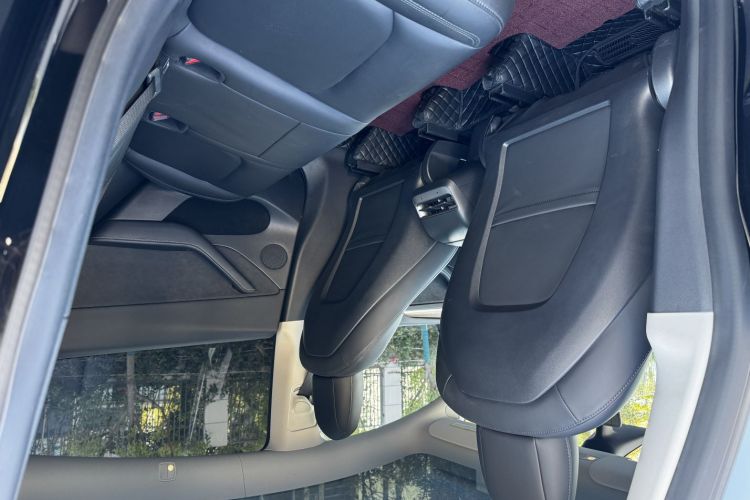 特斯拉 Model Y 2021款 标准续航后驱版中控内饰7003