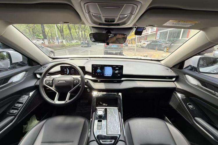 哈弗H6 2022款 第三代 1.5T 自动两驱Max中控内饰7001