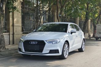 奥迪A3 2018款 30周年年型 Sportback 35 TFSI 进取型