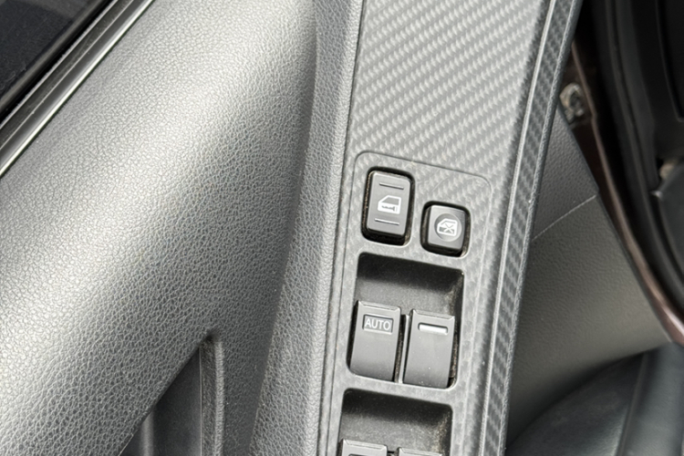 纳智捷 优6 SUV 2017款 1.8T 科技超值型局部细节9004