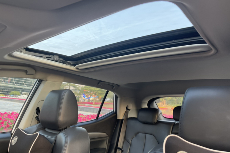 东南DX5 2019款 1.5T CVT豪华型局部细节22