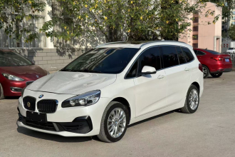 宝马2系多功能旅行车 2018款 220i 领先型