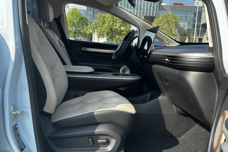 宝骏云朵 2023款 460 Pro中控内饰7001