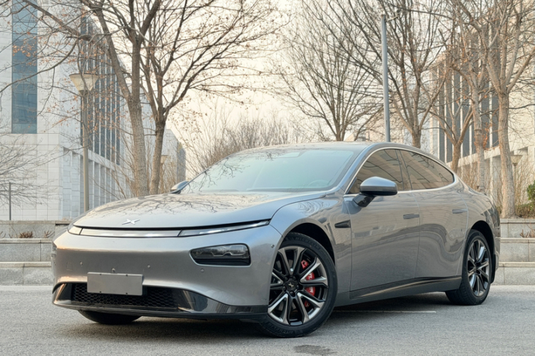 小鹏P7 2020款 586E车身外观6001